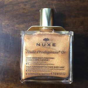 Illuminating Body Face and Hair Oil